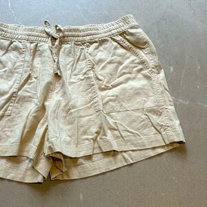 NWT J.Crew Cream Linen Drawstring Shorts